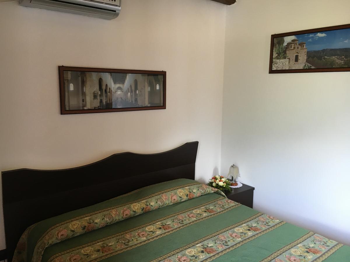 La Bastia Bed & Breakfast Scilla Exterior photo